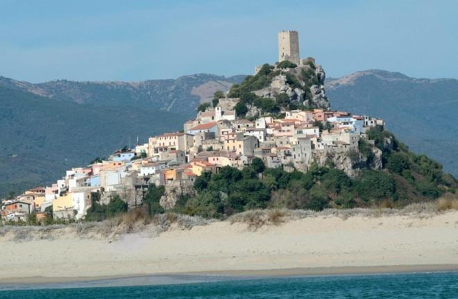 Sardegna Appartamento Posada Εξωτερικό φωτογραφία